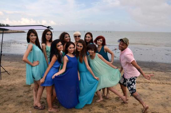 Macau.Cover.Girl.2012.02