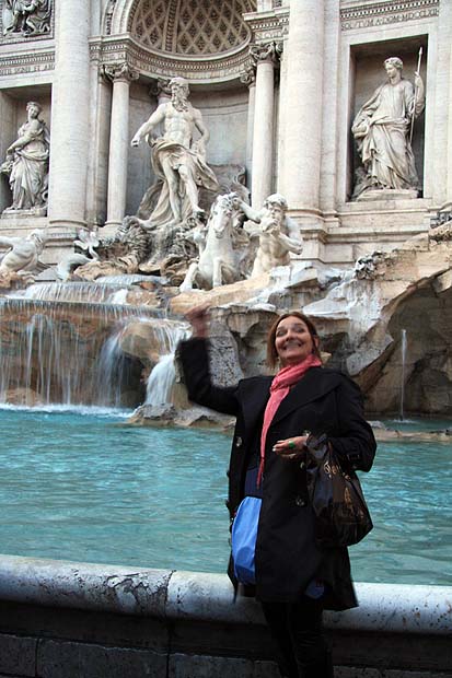 Roma Fontana di Trevi (08)