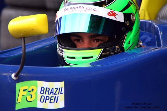 o venezuelano Roberto La Rocca, um dia, quem sabe, na F1 como o seu compatriota Pastor Maldonado?