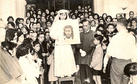 Verónica na procissão dos anos 60