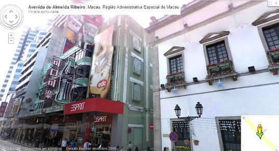 O Apollo, com o Leal Senado à direita