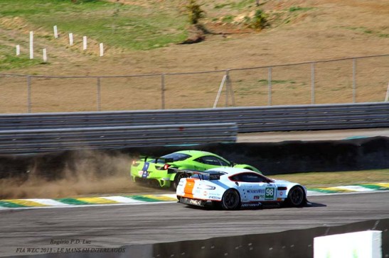 Saiu de pista, mas prosseguiu na prova