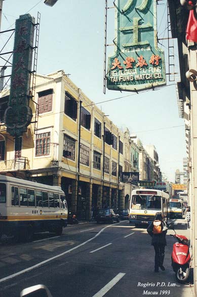 Av. Almeida Ribeiro ou San Má Lou