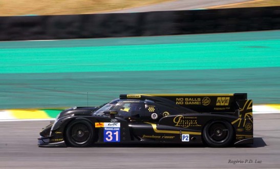 O Lotus T128 nº 32 enfrentou muitos problemas mecânicos e completou apenas 47 voltas. Pilotos: Kevin WEEDA, Christophe BOUCHUT