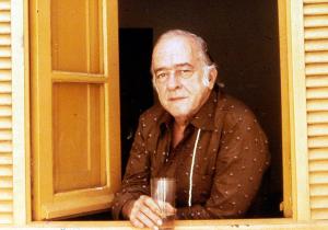 Vinicius em 1980 - foto do site oficial de Vinicius de Moraes