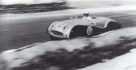 Acervo (archive of) Philip Newsome