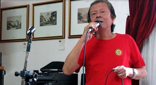 Rigoberto Rosário Jr. canta "Olá Macau"