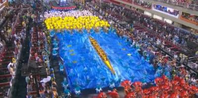 Foto do G1 da Globo. Clicar na imagem para acessar a galeria da G1 com 60 fotos do desfile