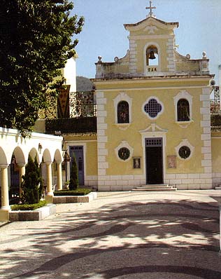 A Igreja de São Francisco Xavier na Ilha da Taipa, em Macau (imagem do livreto da Catholic Lay Association of Macao)