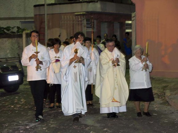 Igreja Divino Espirito Santo Missa Quinta Feira Santa 2014 (06)