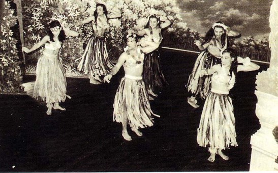 Hula-hula de travestis, anos 60
