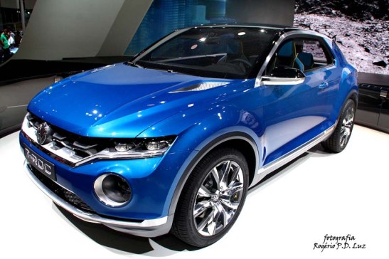 Volkswagen T-Roc (01)