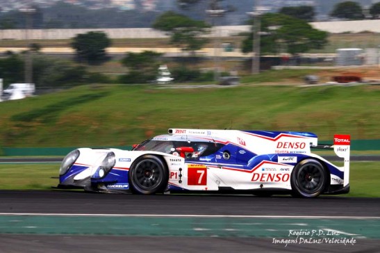 O Toyota TS 040 Hybrid é um protótipo LMP/1-H