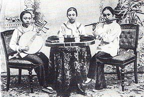 Cantadeiras chinesas (imagem do livro - Na Afirmação de uma Identidade)