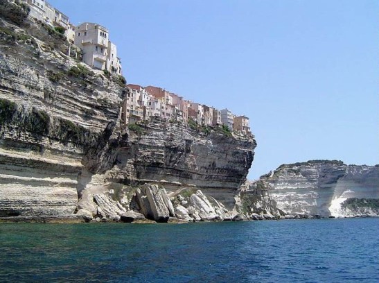 Cidades a beira do abismo 01