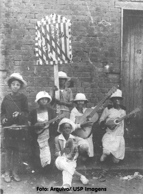 Carnaval de Sao Paulo imagens historicas de USP Imagens 01