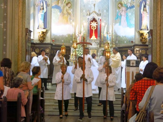 Pascoa 2016 Igreja Divino Espirito Santo 5a.F Santa 14