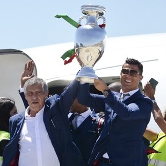 O retorno a Portugal. Foto UEFA-Getty Images