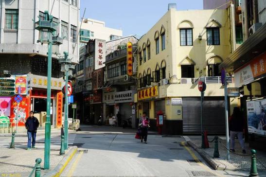 Cruzamento entre a Rua de Cinco de Outubro e a Rua das Estalagens. Foto M.V. Basílio
