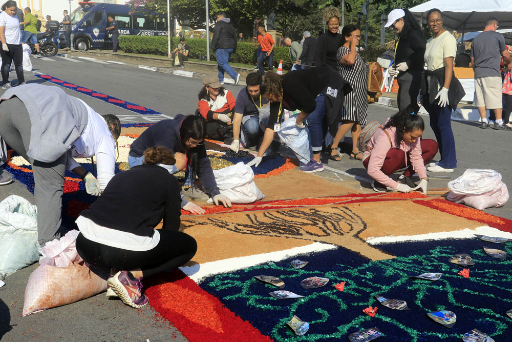 Corpus Christi 2023 em Santana de Parnaíba e seus tapetes